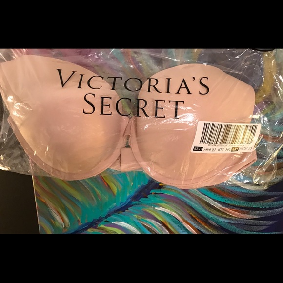 PINK Victoria's Secret Other - PINK Victoria’s Secret Wear Everywhere Push-up Bra